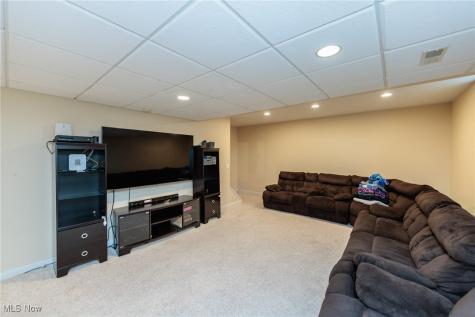 1021 Wood Park Lane Brunswick OH 44212