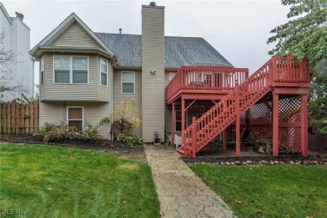 1021 Wood Park Lane Brunswick OH 44212