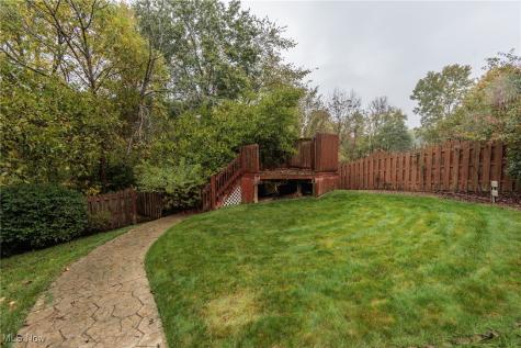 1021 Wood Park Lane Brunswick OH 44212