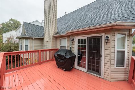 1021 Wood Park Lane Brunswick OH 44212