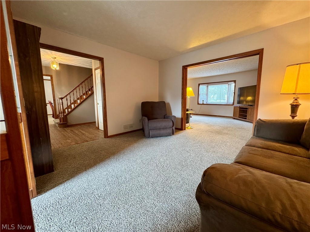 6385 Harbor Drive NW Canton OH 44718