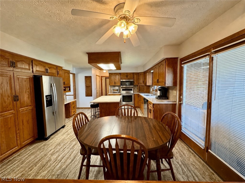 6385 Harbor Drive NW Canton OH 44718