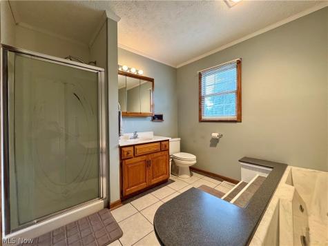 6385 Harbor Drive NW Canton OH 44718