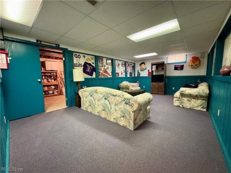 6385 Harbor Drive NW Canton OH 44718