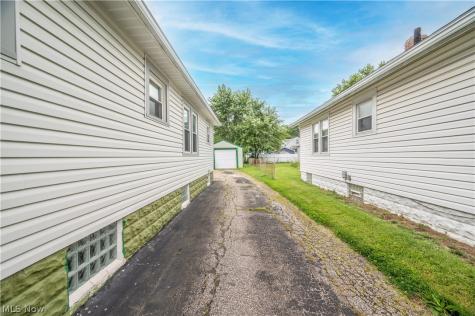 718 Virginia Avenue Akron OH 44306