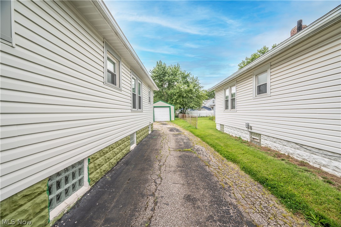 718 Virginia Avenue Akron OH 44306