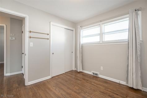 6469 Anita Drive Parma Heights OH 44130