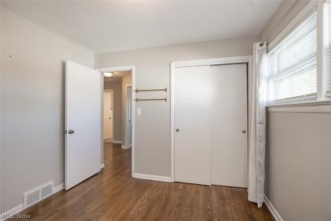 6469 Anita Drive Parma Heights OH 44130