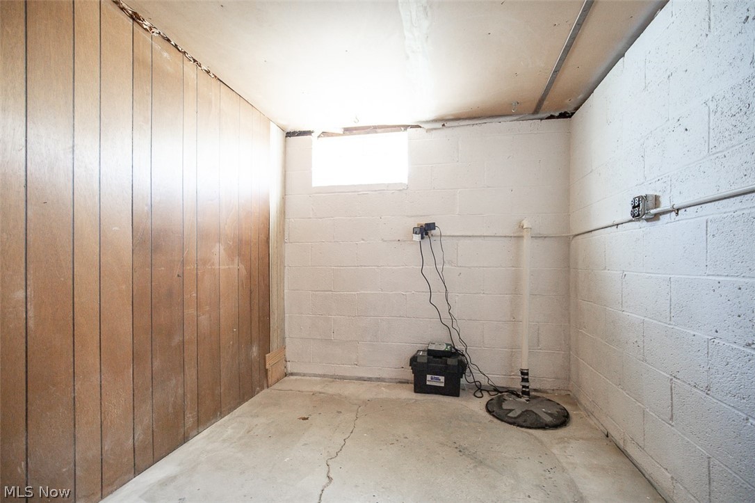 6469 Anita Drive Parma Heights OH 44130