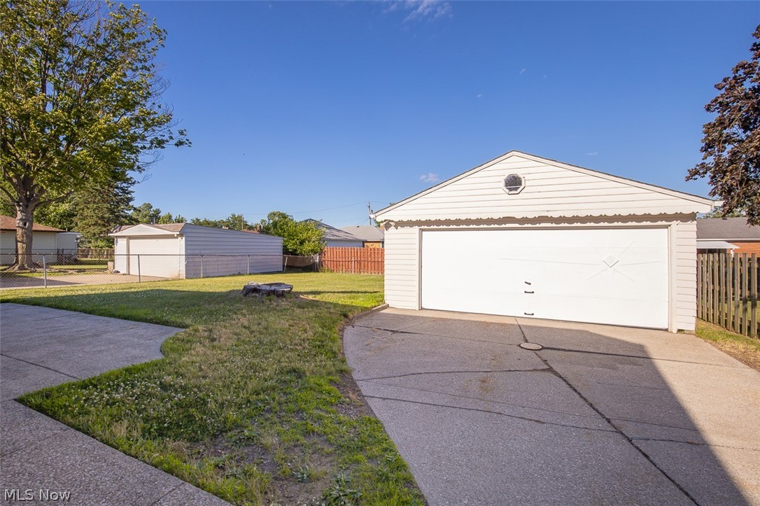 6469 Anita Drive Parma Heights OH 44130