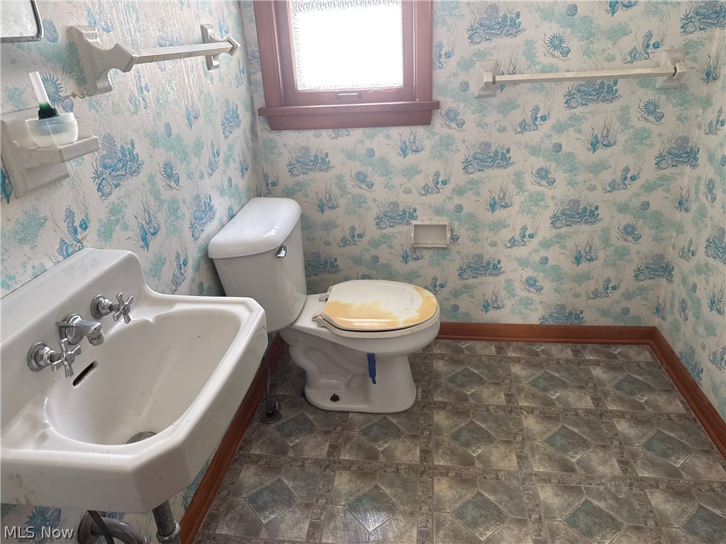 377 Halle Drive Euclid OH 44132