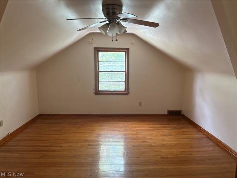 377 Halle Drive Euclid OH 44132