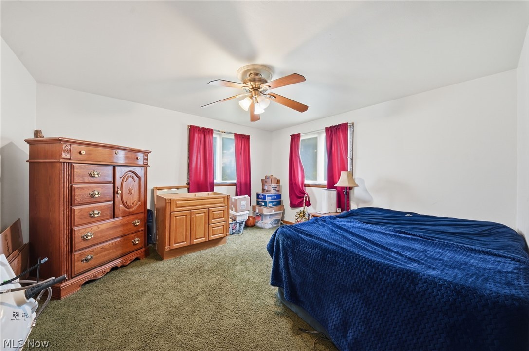 14 N Cross Street Columbiana OH 44408