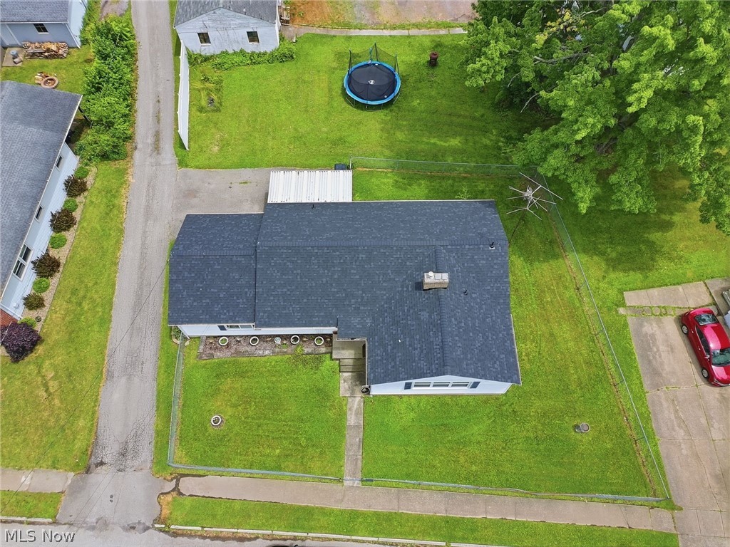 14 N Cross Street Columbiana OH 44408