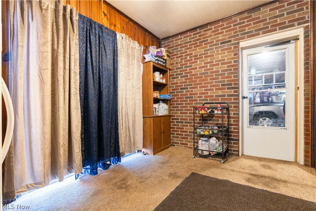 267 26th Street NW Barberton OH 44203