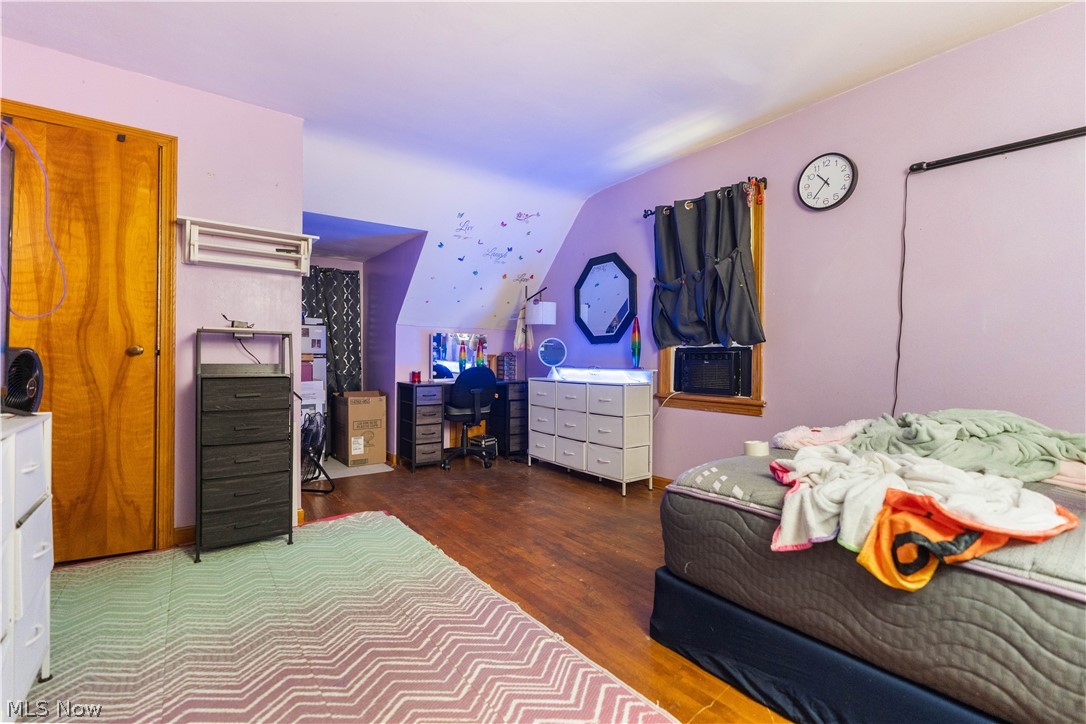 267 26th Street NW Barberton OH 44203