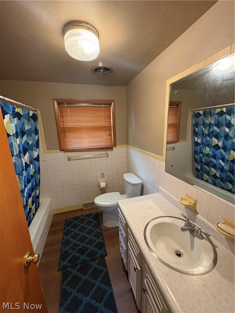 47612 Summerset Road East Liverpool OH 43920