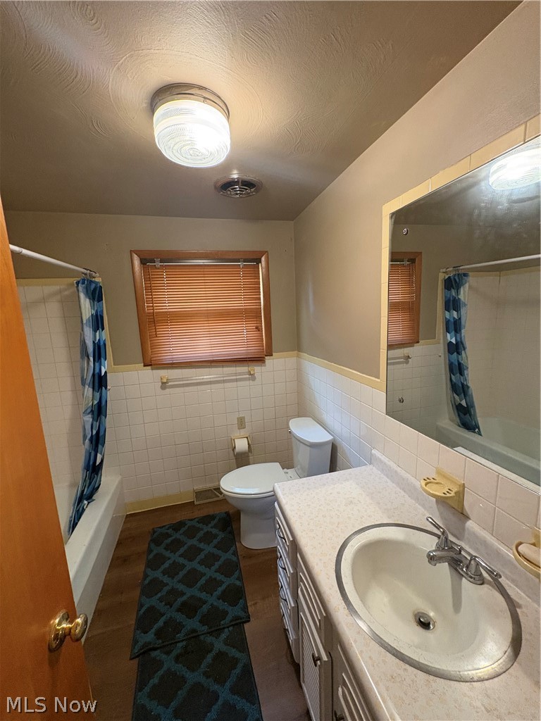 47612 Summerset Road East Liverpool OH 43920