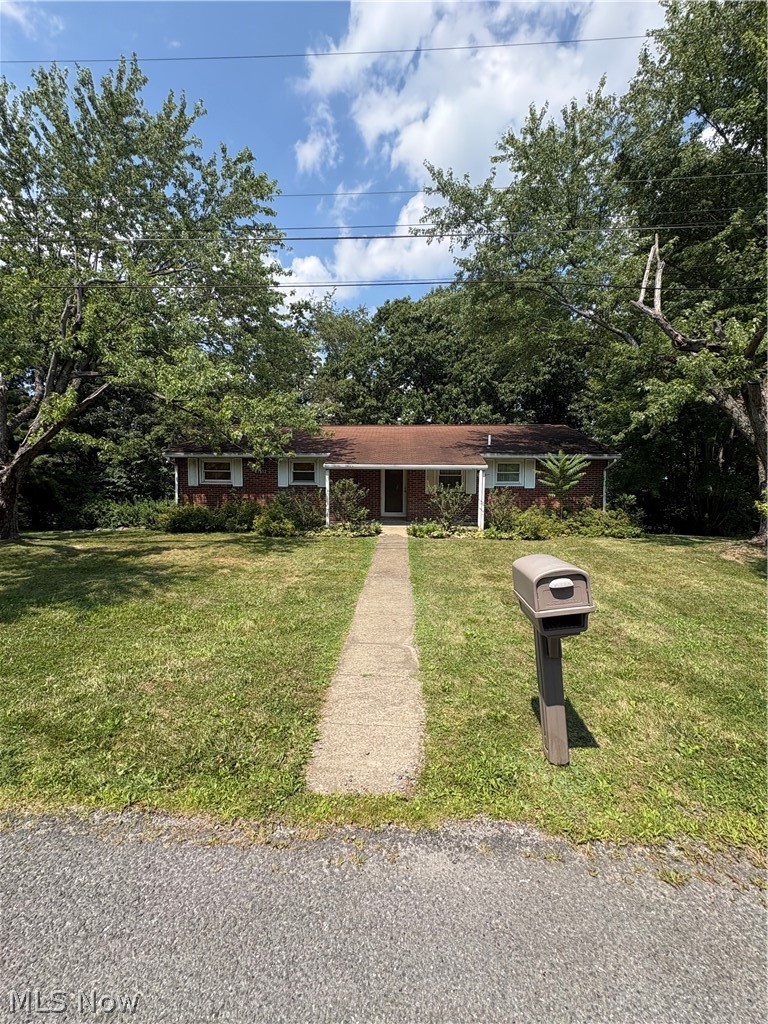47612 Summerset Road East Liverpool OH 43920