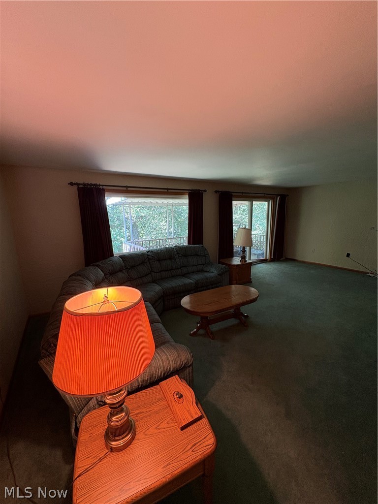 47612 Summerset Road East Liverpool OH 43920