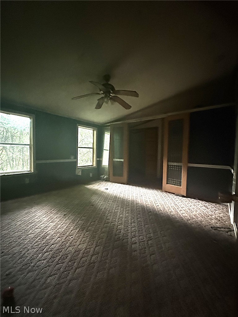 16786 Roses Run Road Salineville OH 43945