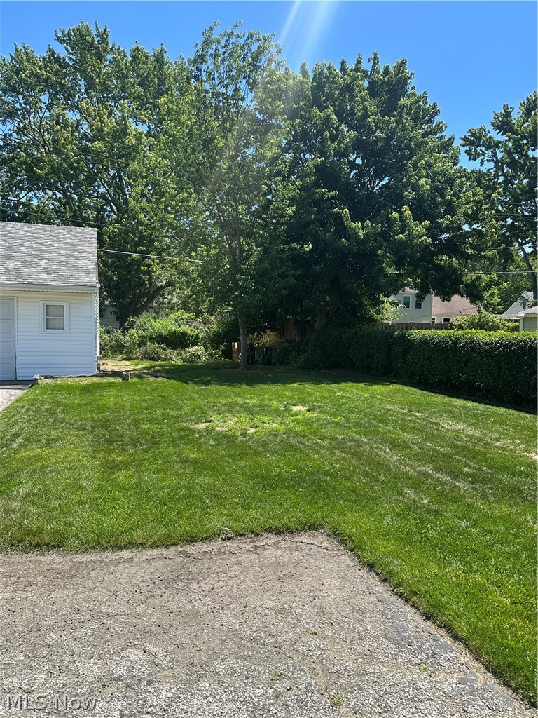 5287 Strawberry Lane Willoughby OH 44094