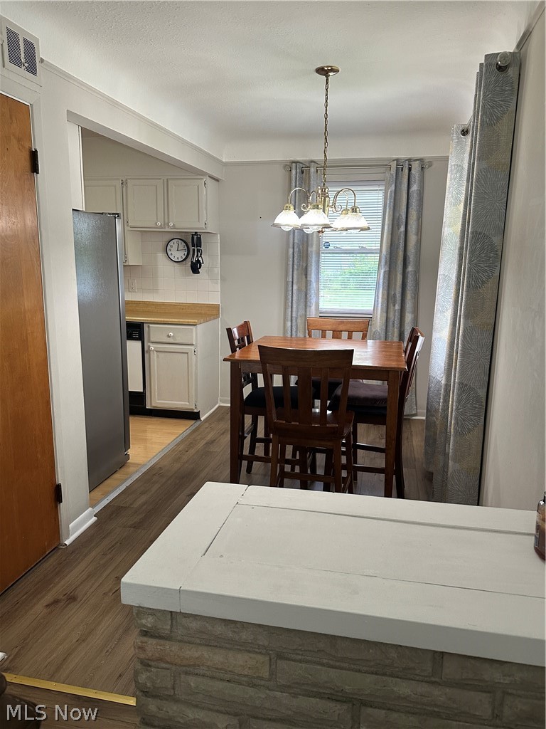 5287 Strawberry Lane Willoughby OH 44094