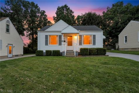 630 Barbara Avenue Akron OH 44306