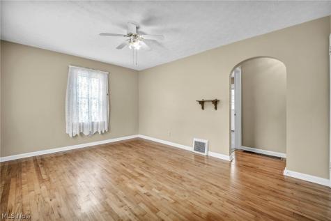 630 Barbara Avenue Akron OH 44306