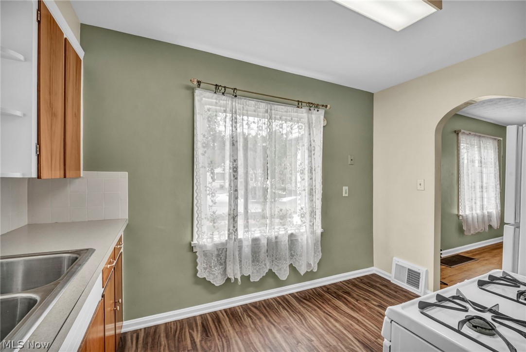 630 Barbara Avenue Akron OH 44306