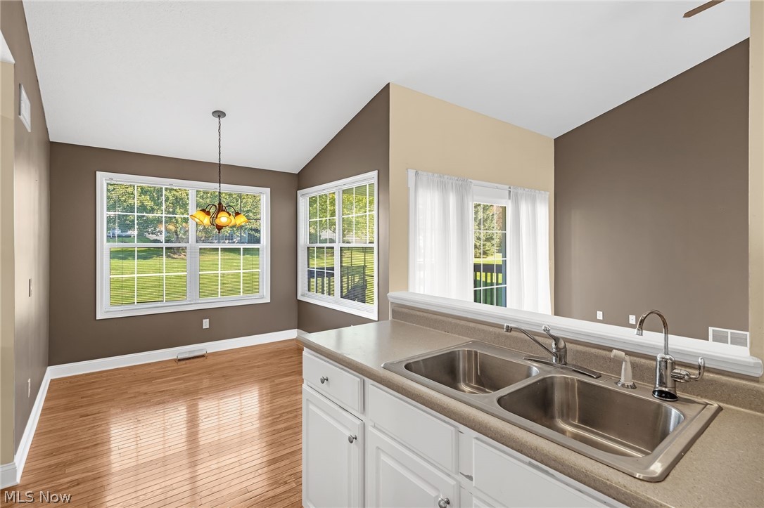 3980 Arbor Creek Avenue NW Canton OH 44718