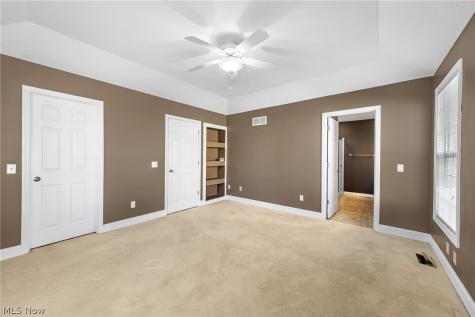 3980 Arbor Creek Avenue NW Canton OH 44718