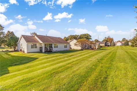 3980 Arbor Creek Avenue NW Canton OH 44718