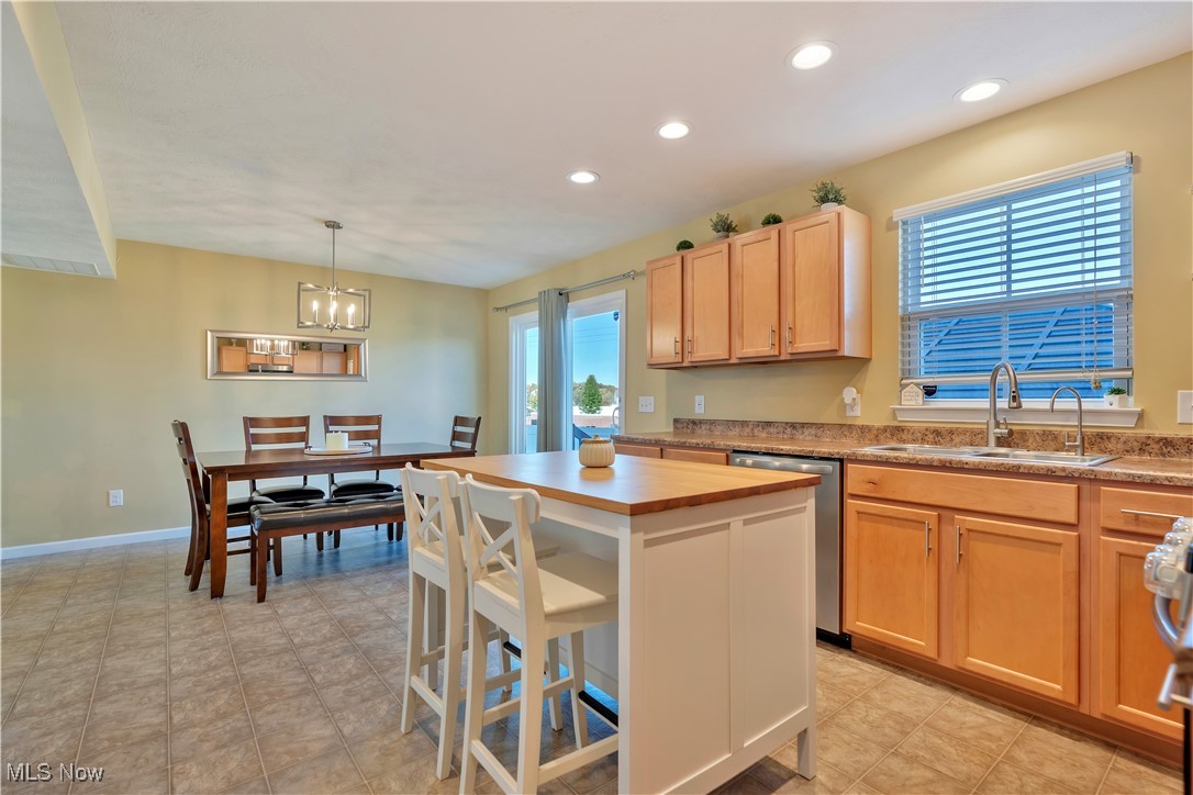 7127 Crusader Street SW Massillon OH 44646