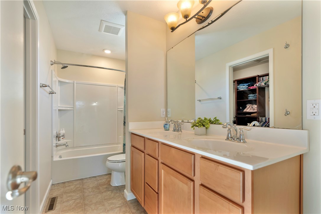 7127 Crusader Street SW Massillon OH 44646