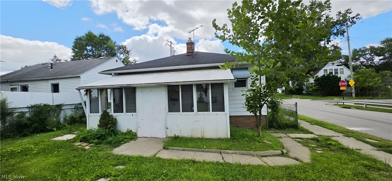 13450 Kirton Avenue Cleveland OH 44135