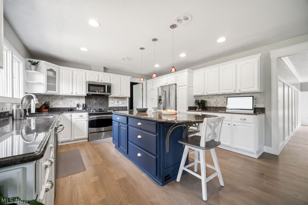 2547 Canyon Creek Drive Hinckley OH 44233