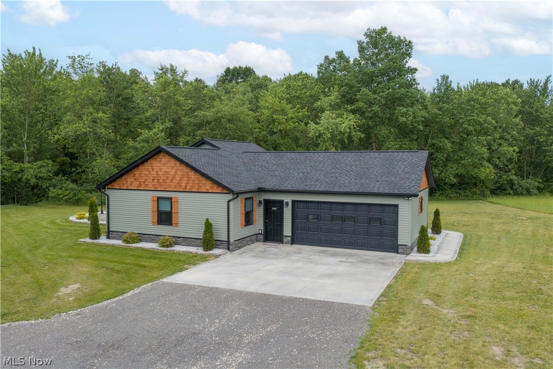 2793 Zutavern Church Road NW Bolivar OH 44621