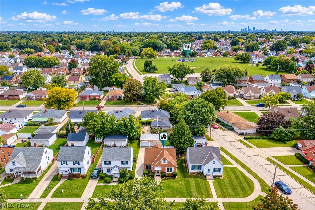 8112 Pelham Drive Parma OH 44129