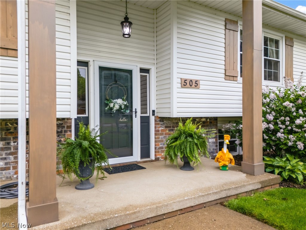 505 Netherwood Avenue NW Canton OH 44708