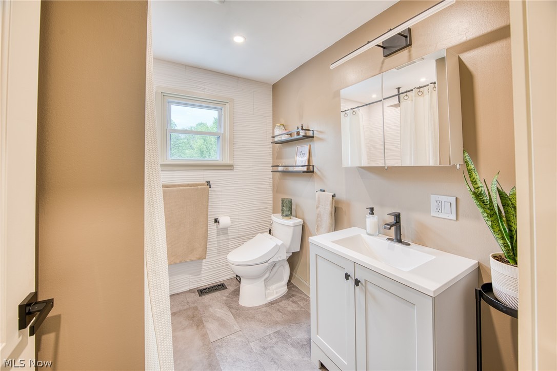 21376 Boston Road Strongsville OH 44149