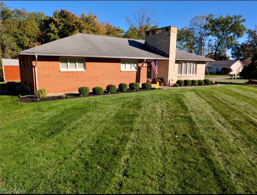 2788 Hoffman Circle NE Warren OH 44483