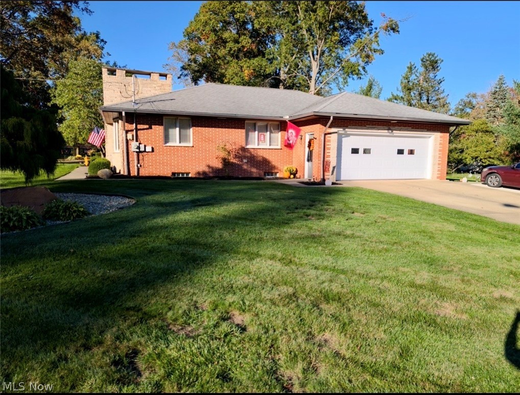 2788 Hoffman Circle NE Warren OH 44483