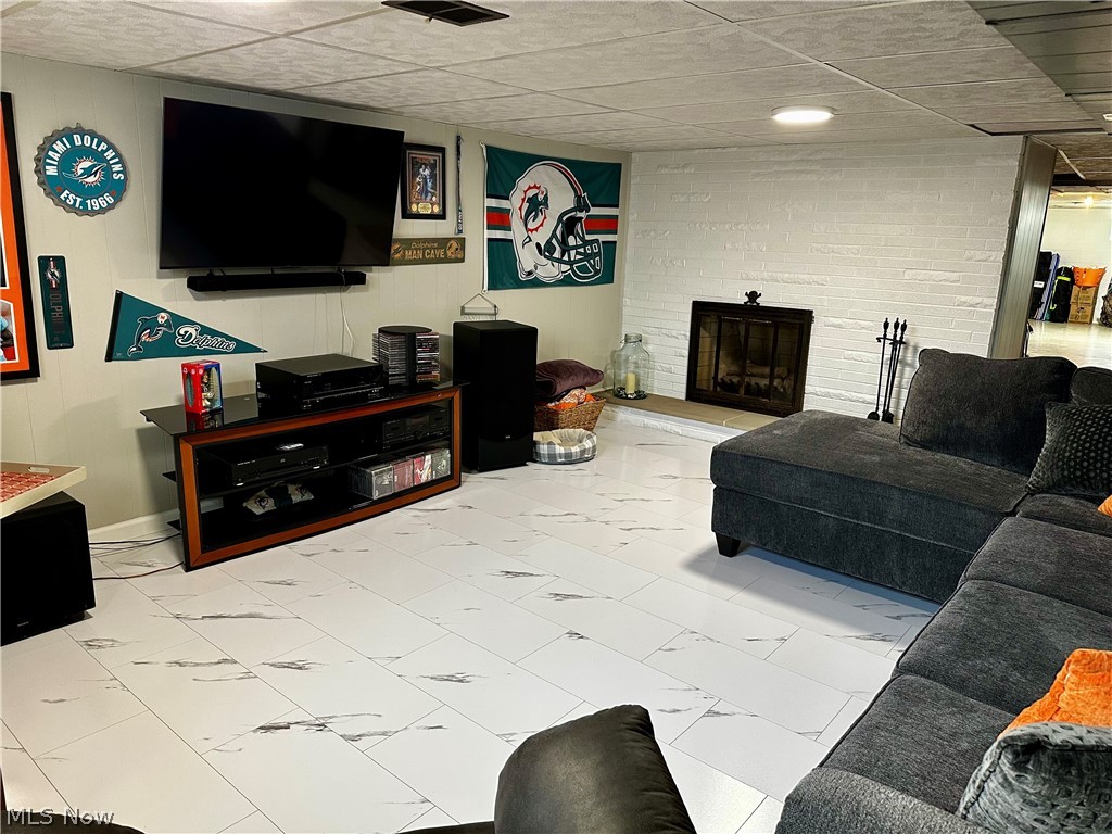 2788 Hoffman Circle NE Warren OH 44483