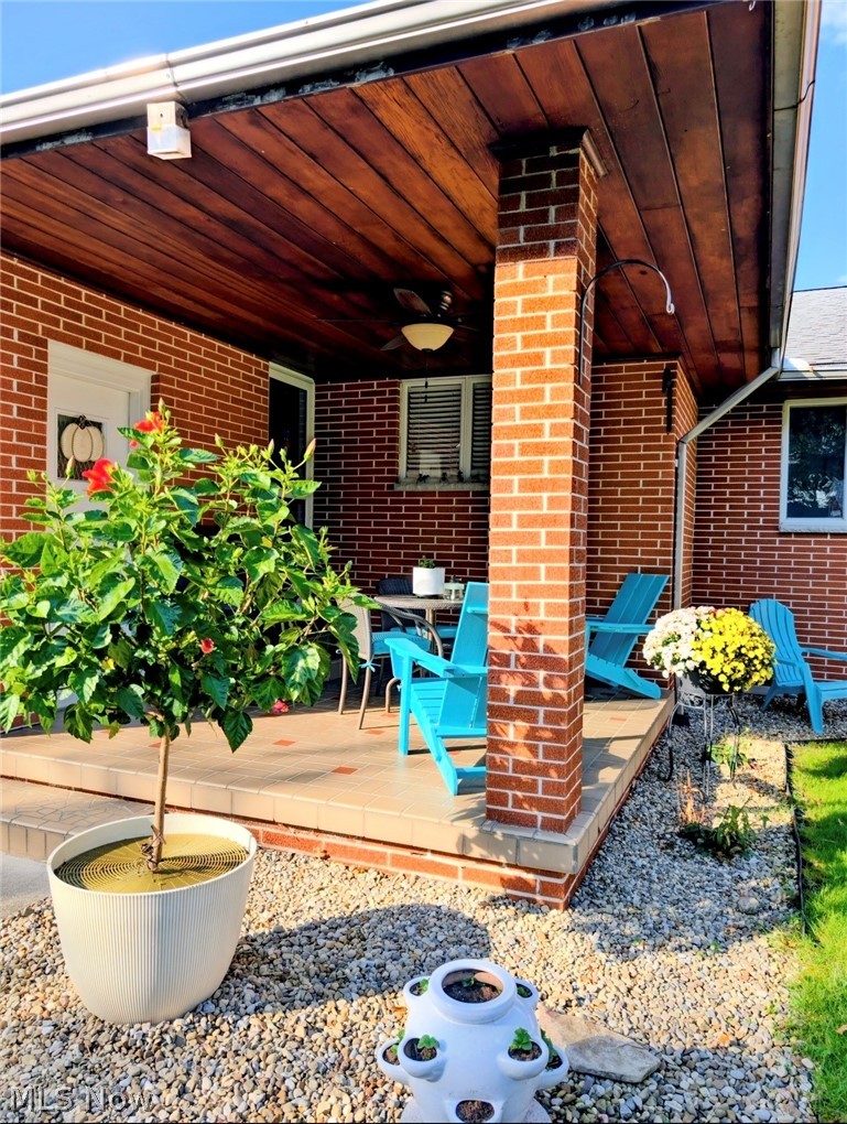 2788 Hoffman Circle NE Warren OH 44483