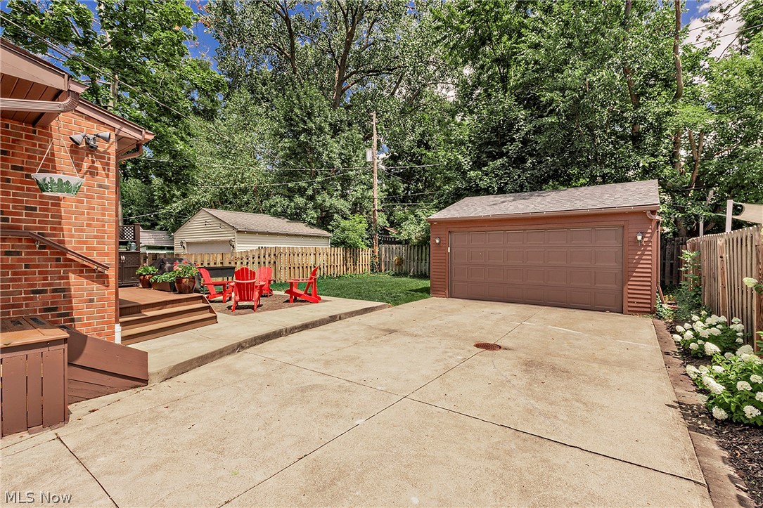 2359 Loyola Road University Heights OH 44118
