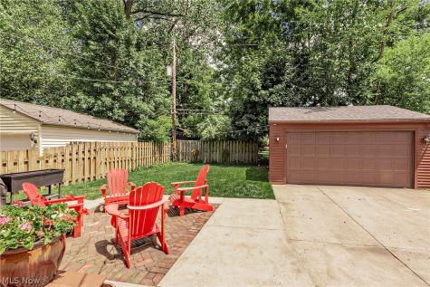 2359 Loyola Road University Heights OH 44118