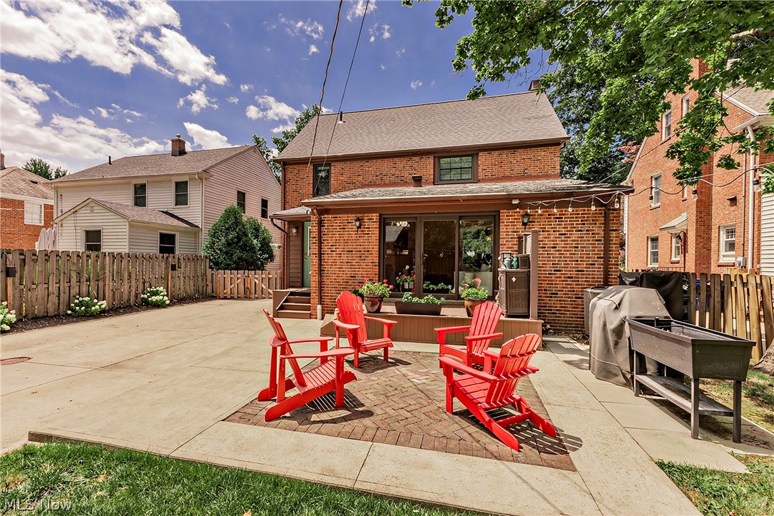 2359 Loyola Road University Heights OH 44118