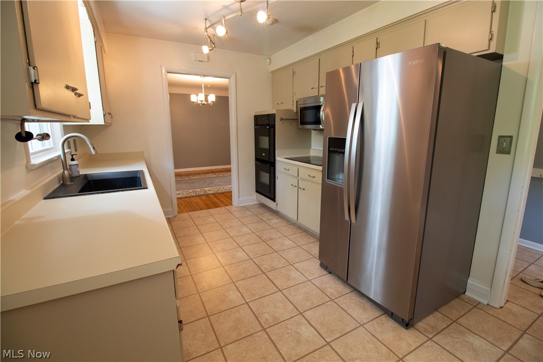 7308 Raccoon Hill Drive Kirtland OH 44094