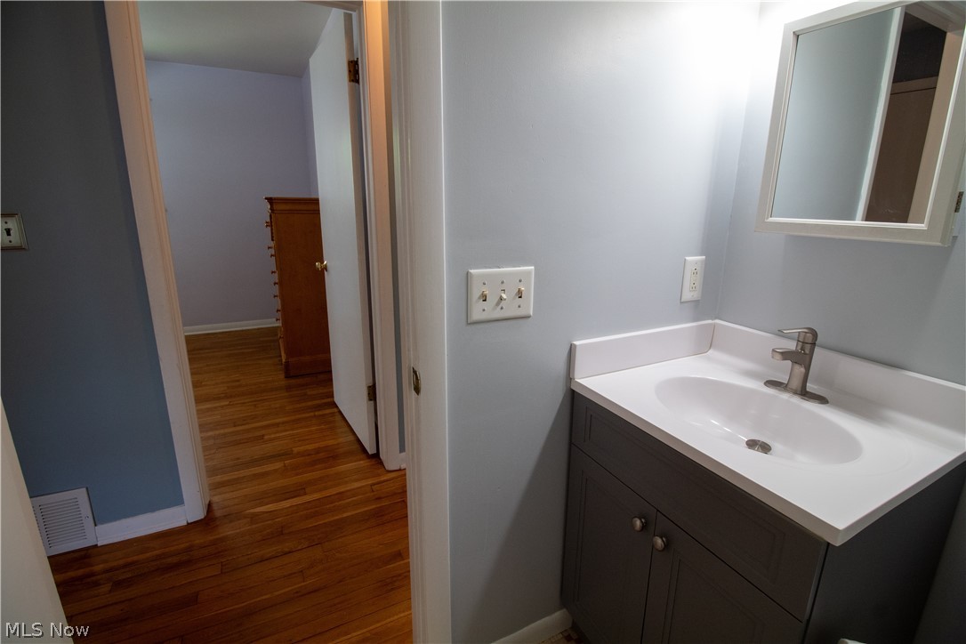 7308 Raccoon Hill Drive Kirtland OH 44094